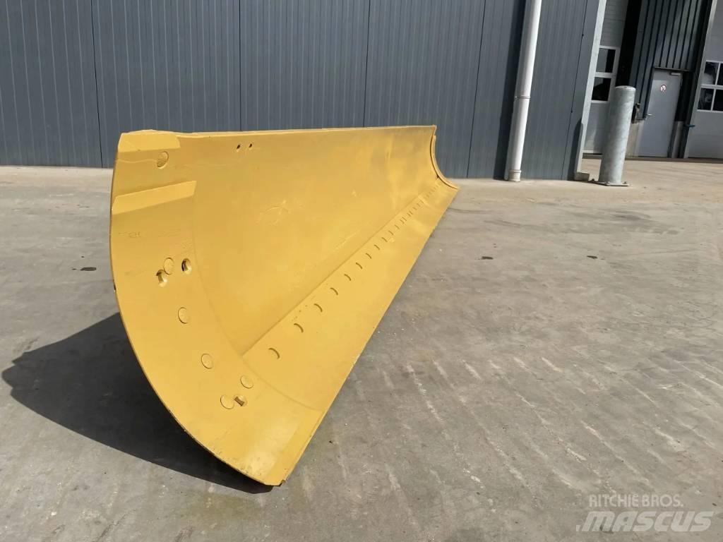 CAT 12H Moldboard Blades