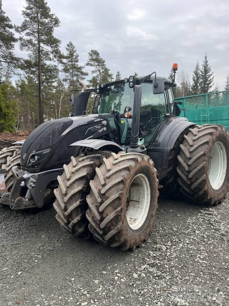 Valtra T 214 D Tractors