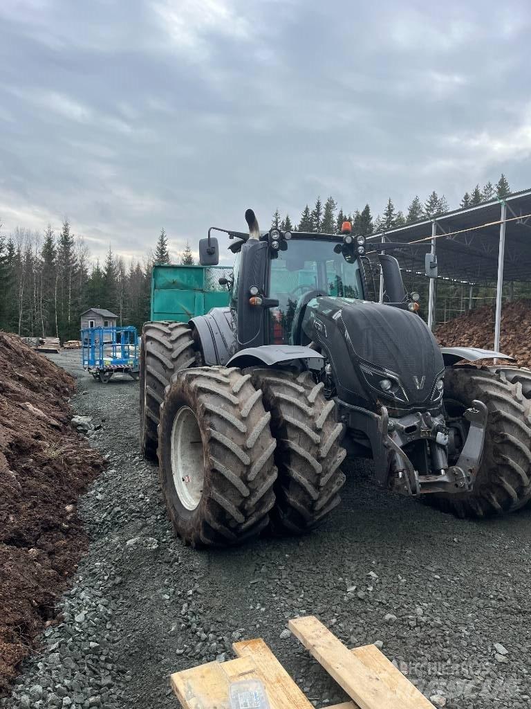 Valtra T 214 D Tractors