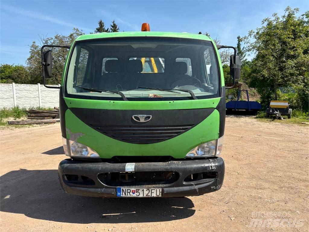 Avia D 90 - N Chassis Cab trucks