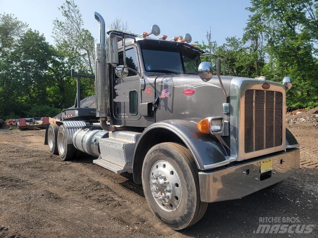 Peterbilt 365 Prime Movers