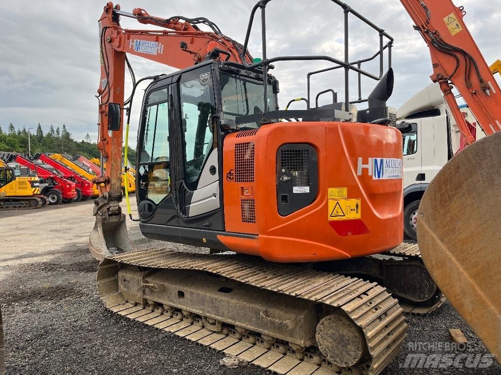 Hitachi ZX135 US-6 Crawler excavators
