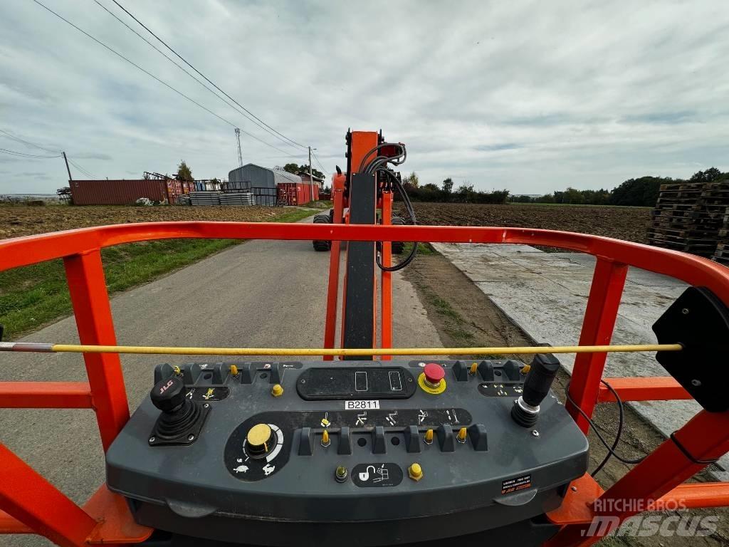 JLG 860 SJ Telescopic boom lifts