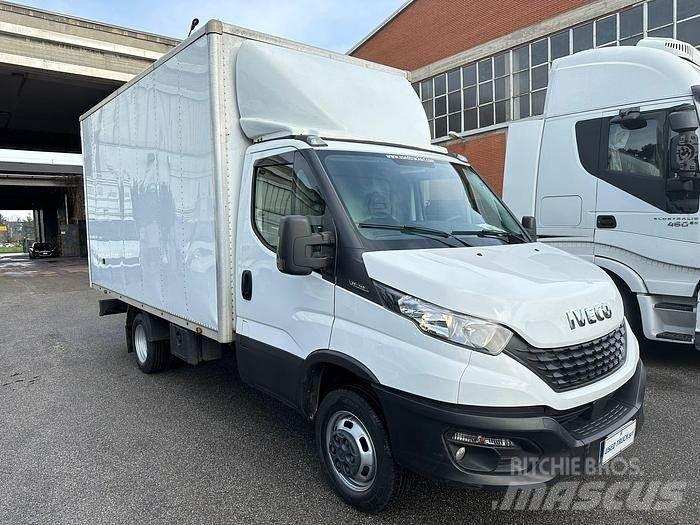 Iveco 35C14 Other