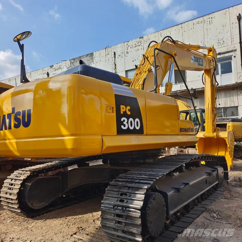 Komatsu PC 300 LC Crawler excavators