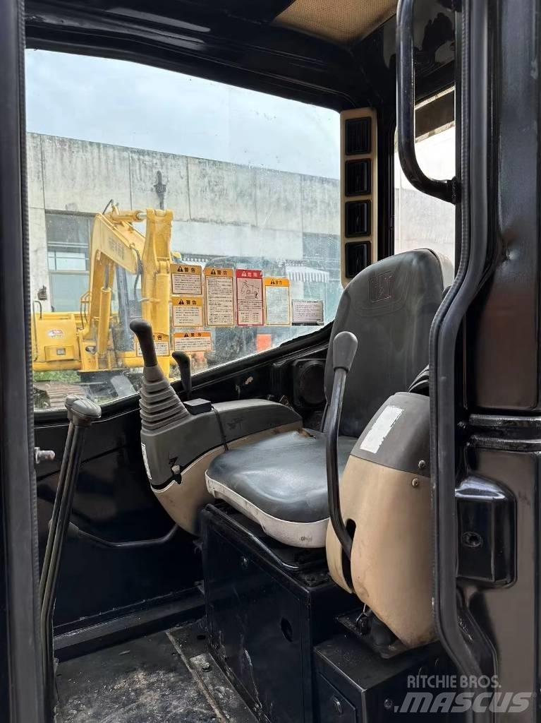 CAT 303 CR Mini excavators < 7t (Mini diggers)