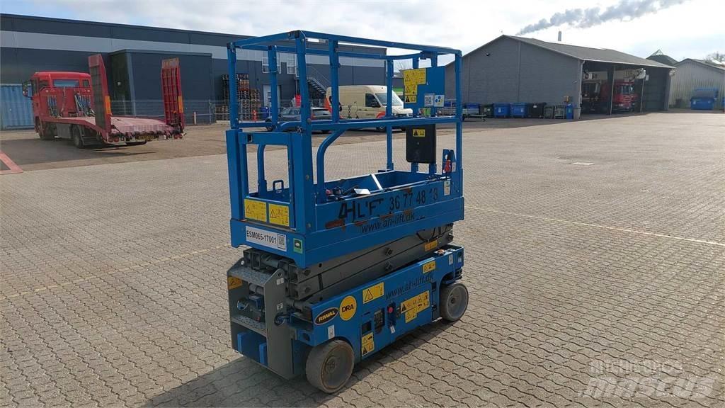 Genie GS1532 Scissor lifts