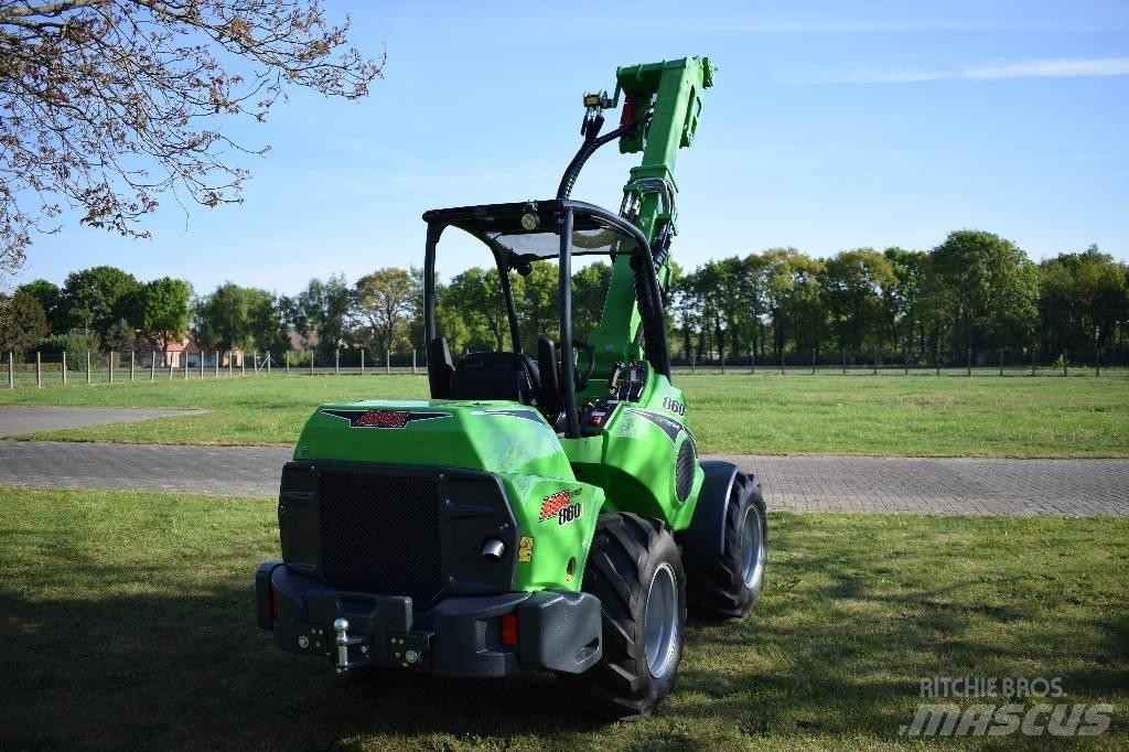 Avant 860 i TDL Mini loaders