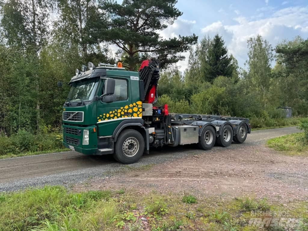 Volvo FM 440 Truck mounted cranes