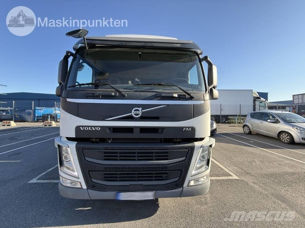 Volvo FM 340 Box trucks