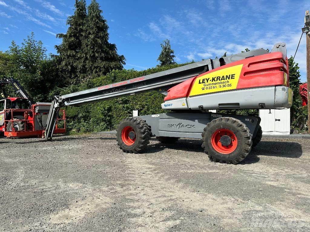 SkyJack SJ66T Articulated boom lifts