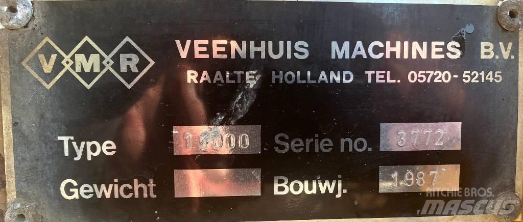Veenhuis 10.000 Tipper trucks