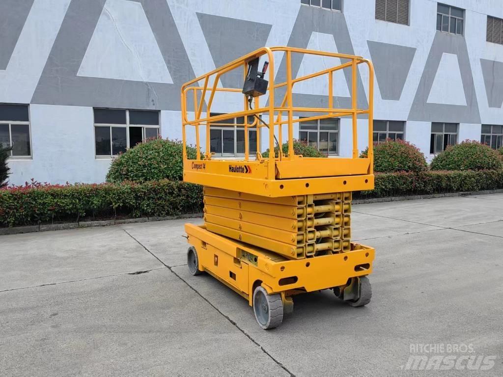 Haulotte COMPACT 14 Scissor lifts