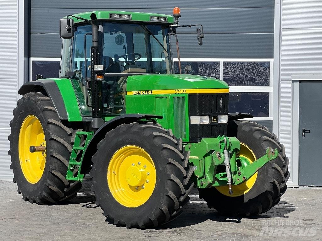 John Deere 7710 PQ Tractors