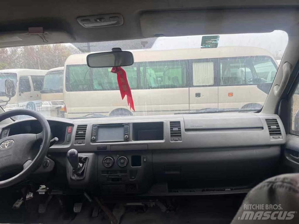 Toyota Hiace Intercity bus