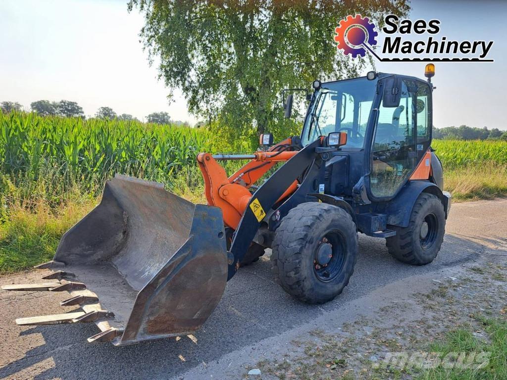 Komatsu WA70-7 Wheel loaders