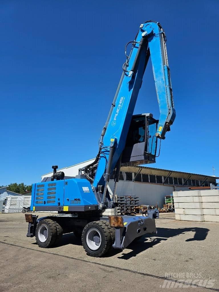 Fuchs MHL 331 Waste / industry handlers