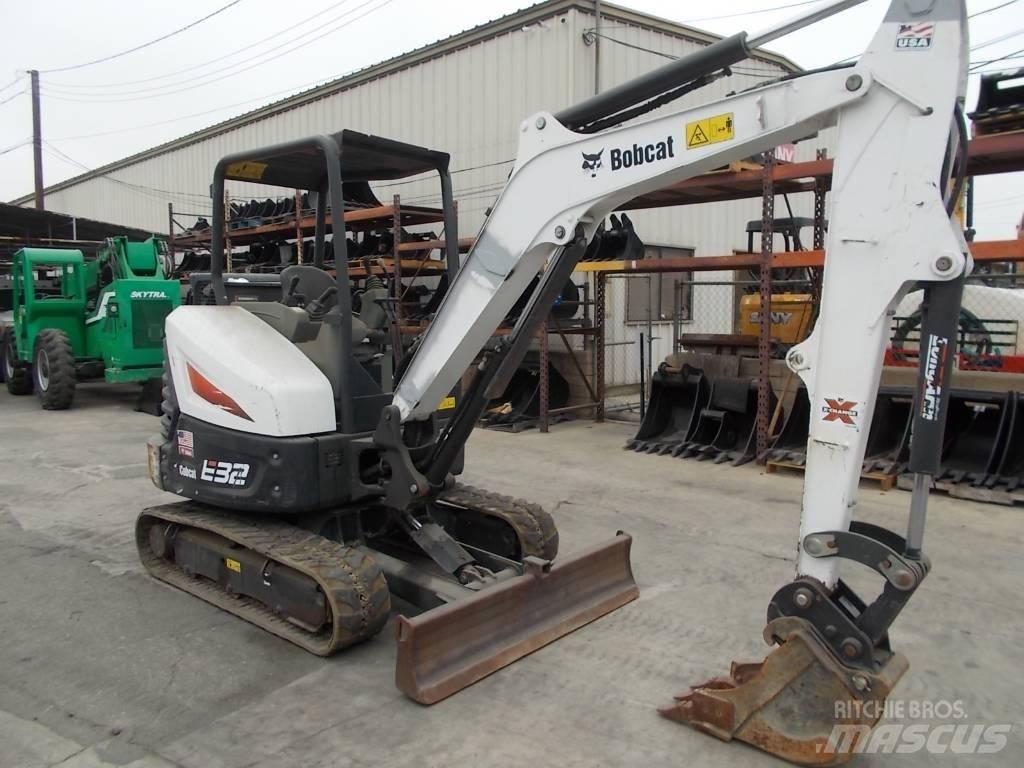 Bobcat E32i Mini excavators < 7t (Mini diggers)
