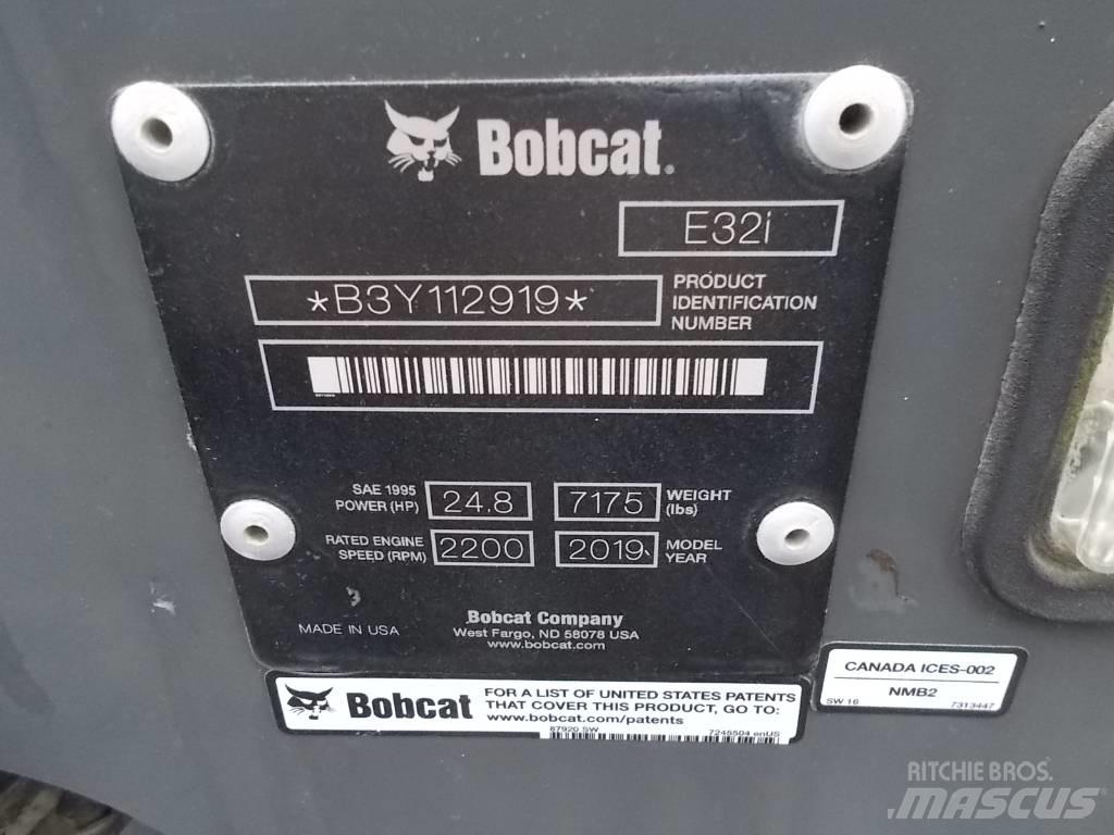 Bobcat E32i Mini excavators < 7t (Mini diggers)