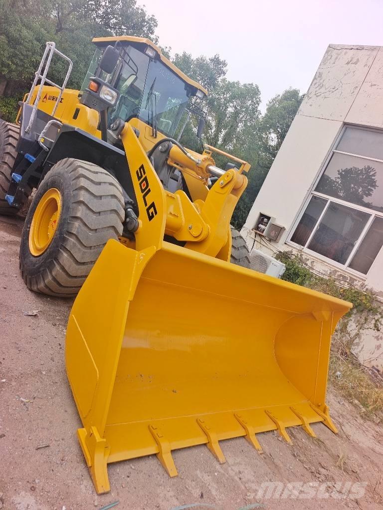 SDLG LG956F Wheel loaders