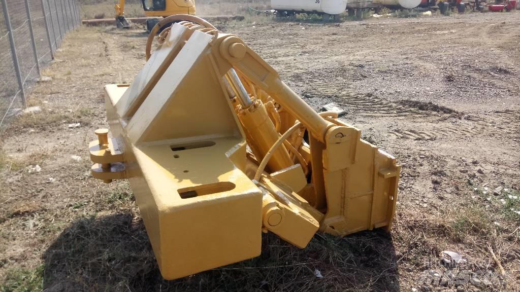 CAT D 6 Chassis and suspension
