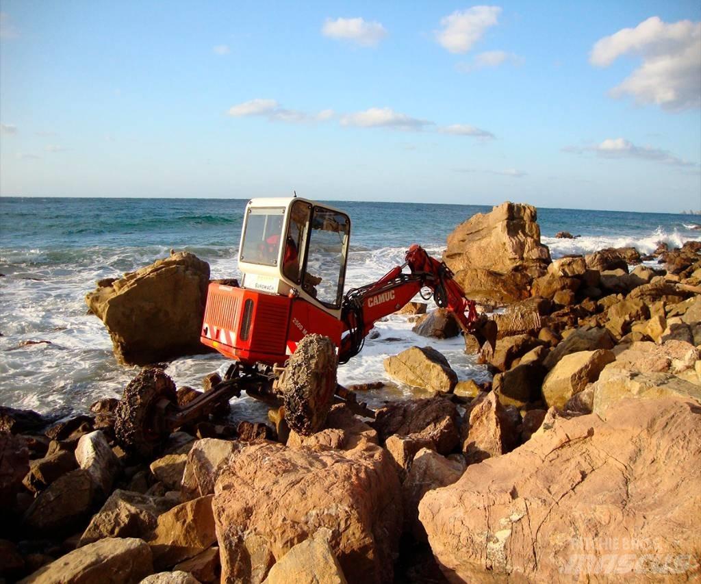 Euromach 2500 Mobile Amphibious Excavators