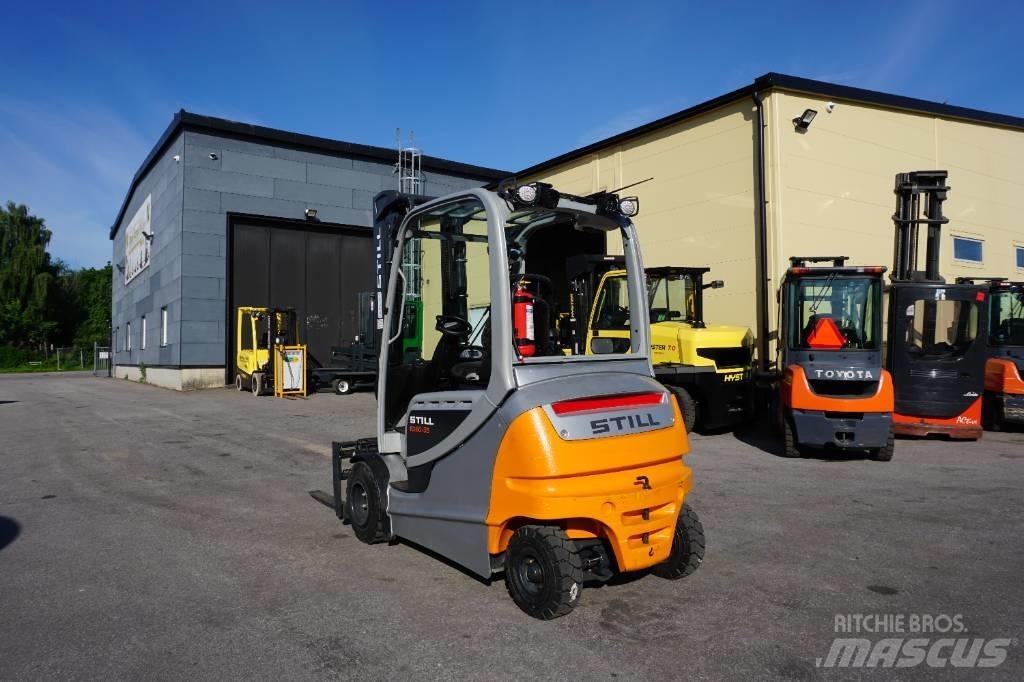 Still RX60-35 Electric forklift trucks
