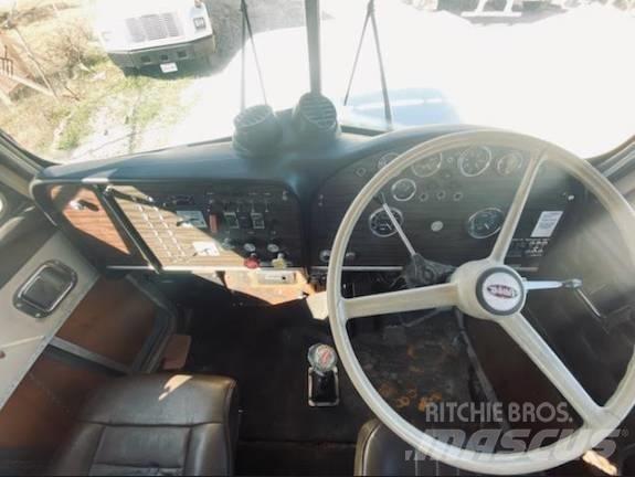Peterbilt 359 Prime Movers
