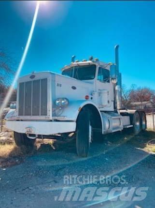 Peterbilt 359 Prime Movers