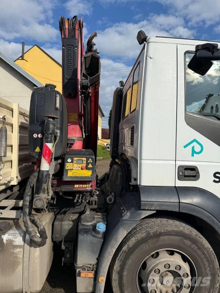 Iveco MAGIRUS Truck mounted cranes