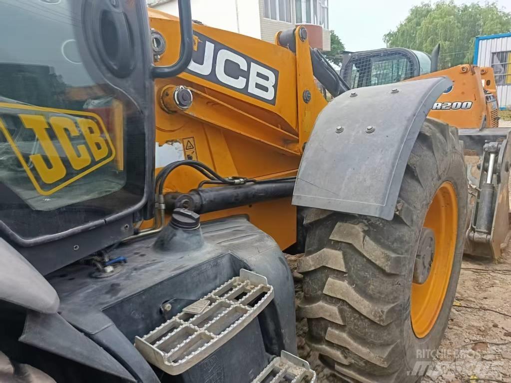 JCB 4CX Backhoe