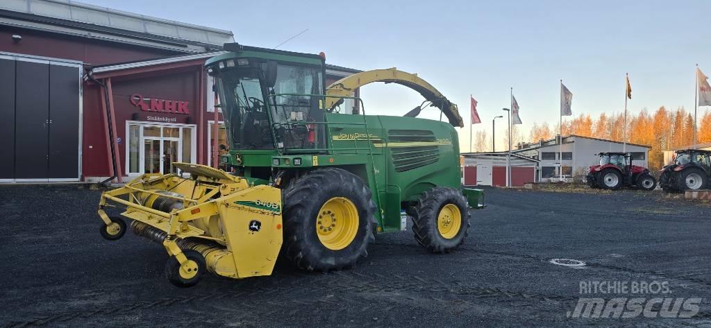 John Deere 7400 Forage harvesters