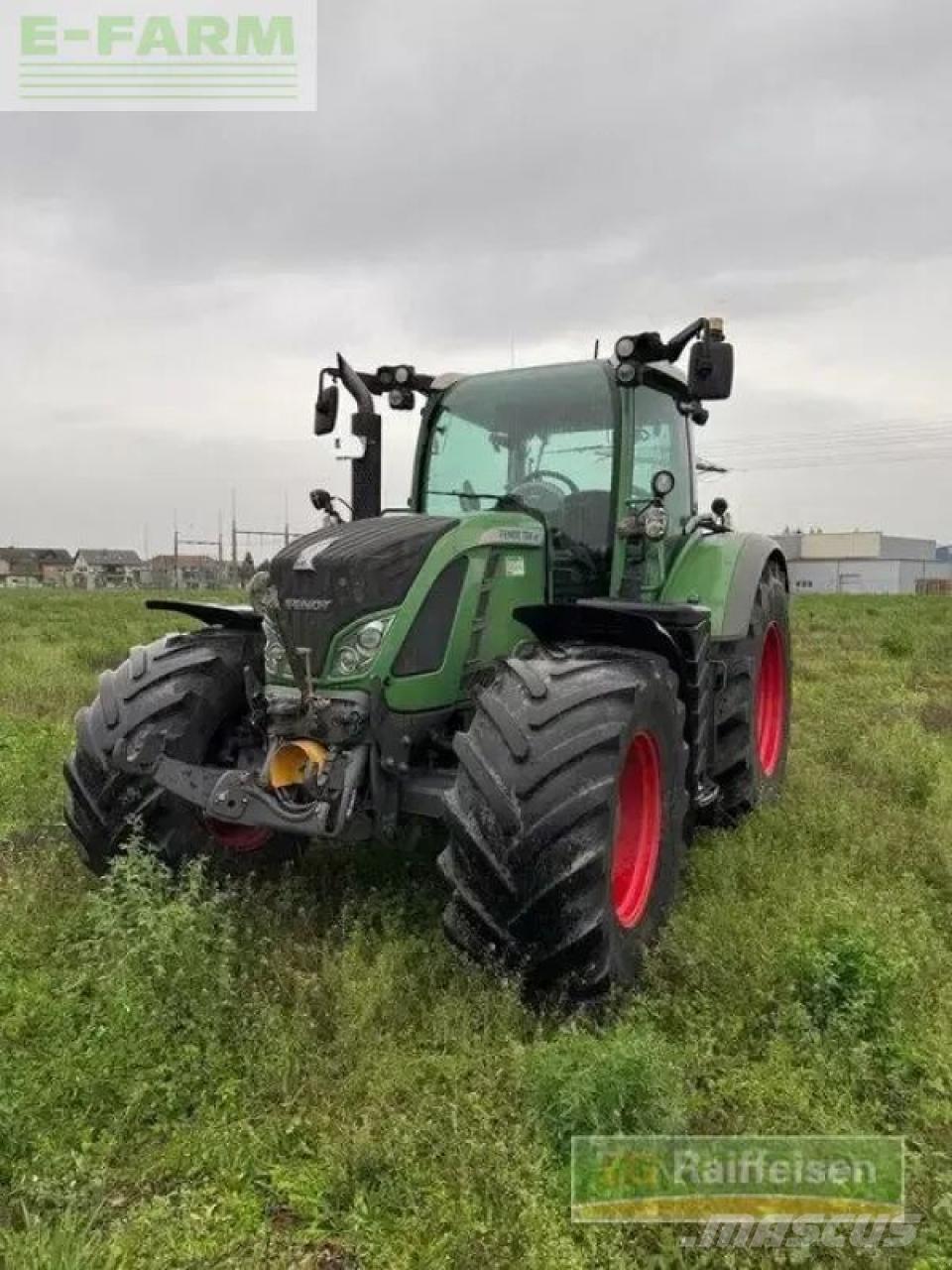 Fendt 724 vario Tractors