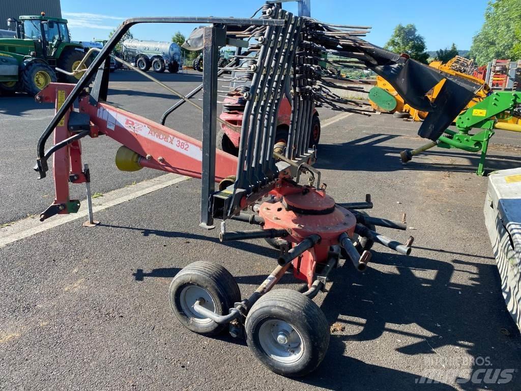 Vicon Andex 382 Windrowers