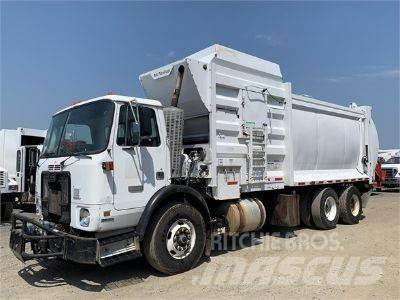 Autocar XPEDITOR Waste trucks