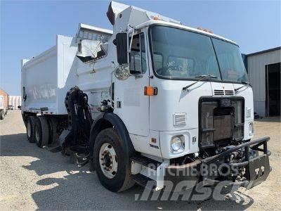 Autocar XPEDITOR Waste trucks