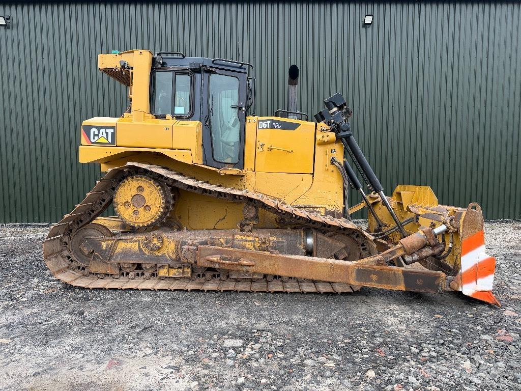 CAT D 6 T LGP Crawler dozers