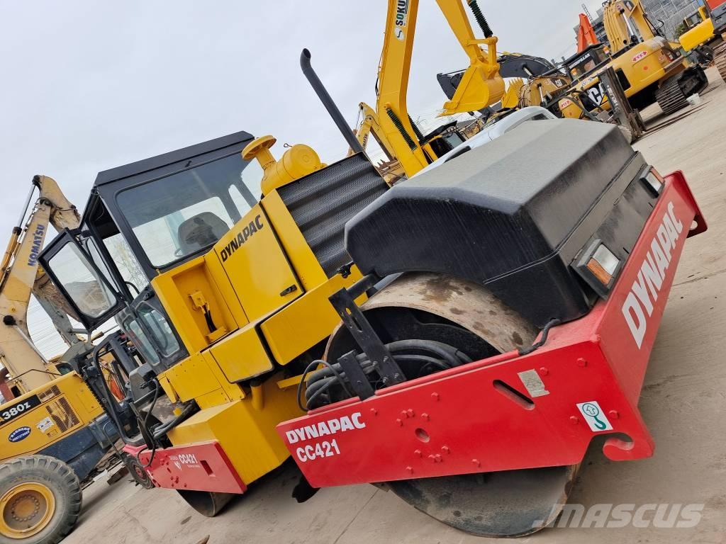 Dynapac CC 421 Twin drum rollers