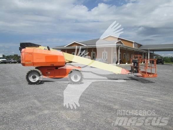 JLG 600S Telescopic boom lifts