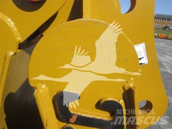 SEC CAT 320 Grapples