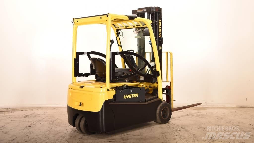 Hyster J2.0XNT LWB Electric forklift trucks