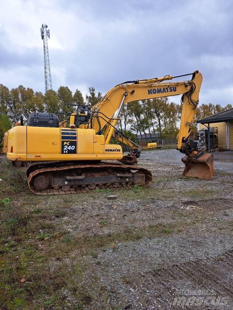 Komatsu PC 240 LC-11 Crawler excavators