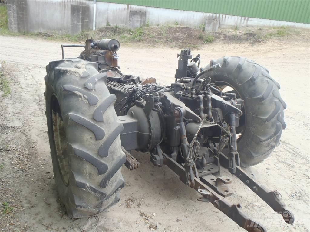 Valtra 8550 Tractors