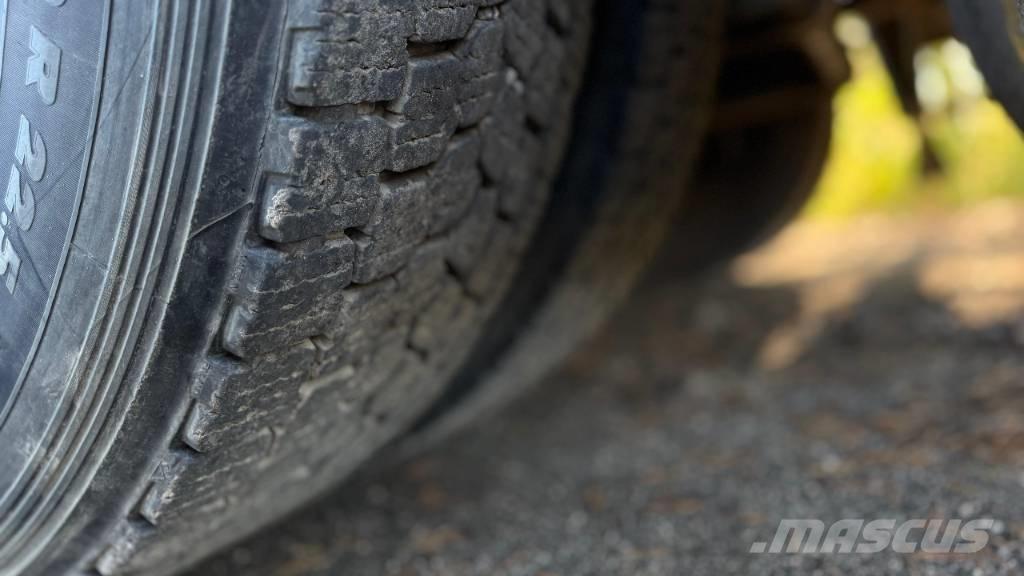 Scania P 94 Municipal / general purpose vehicles