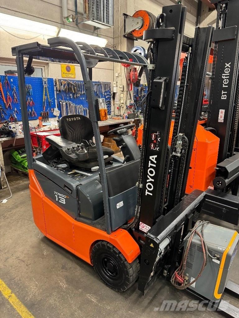 Toyota 7FBEST13 Electric forklift trucks