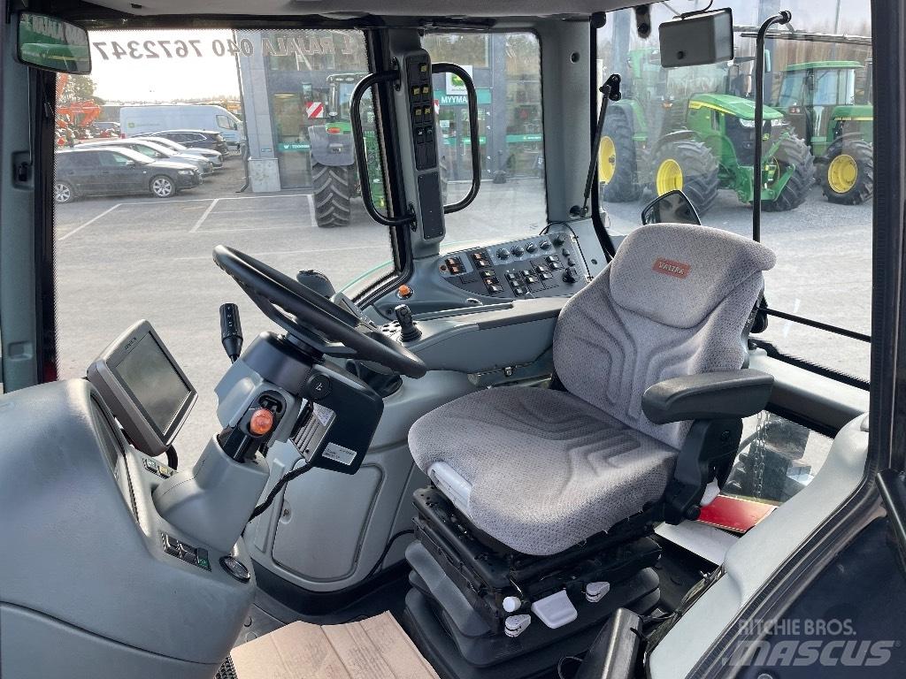Valtra T 151 Tractors