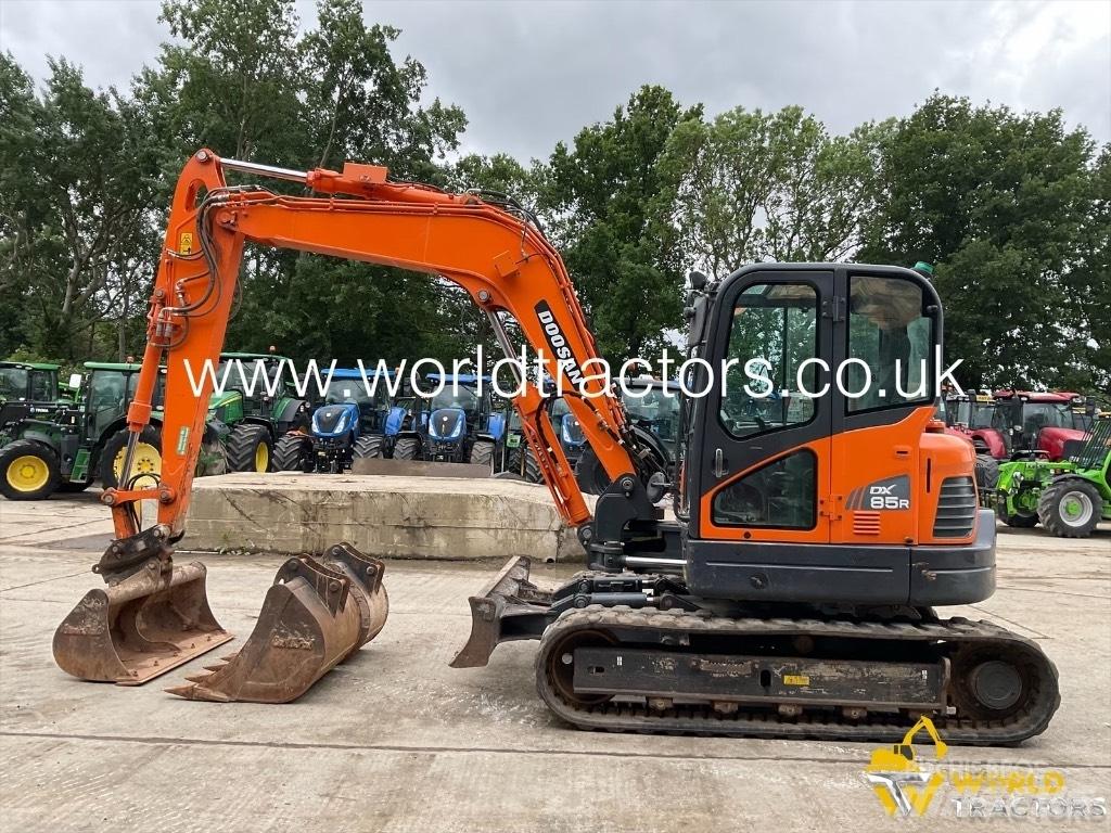Doosan DX 85 R-3 Mini excavators  7t - 12t