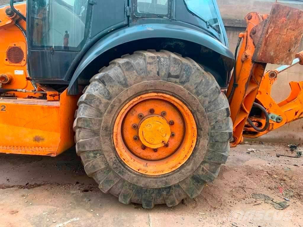 CASE 580 M Backhoe