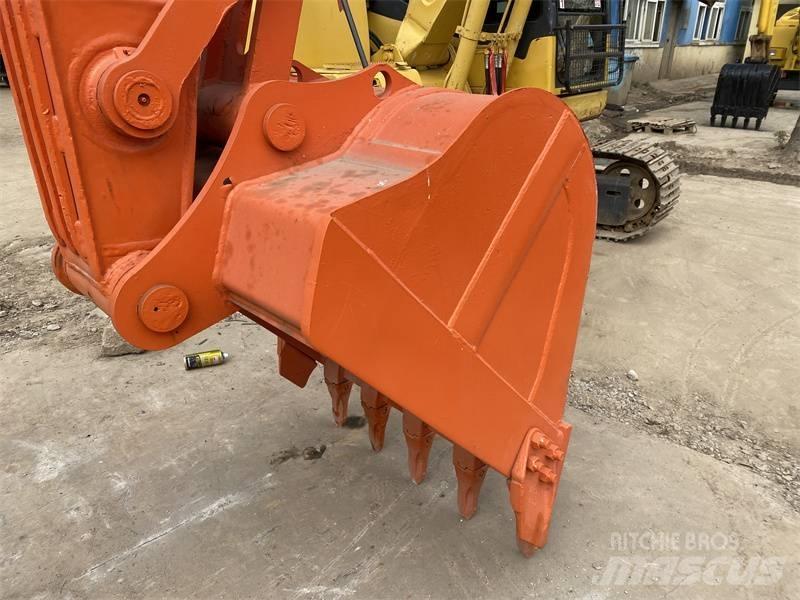 Doosan DX150 Crawler excavators