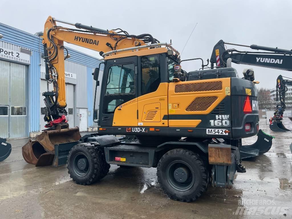 Hyundai HW160 Wheeled excavators